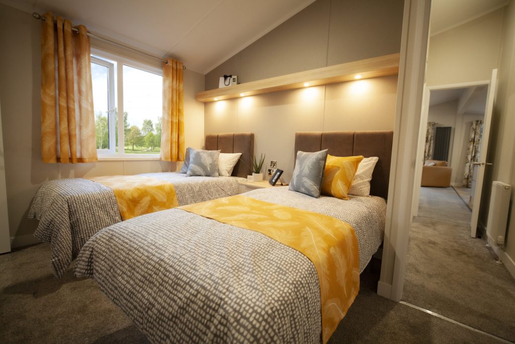 012 Aruba Twin-Bedroom-2-scaled