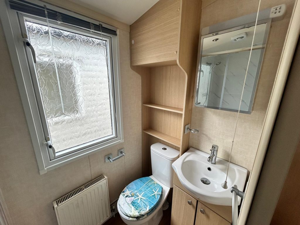 008 moselle bathroom