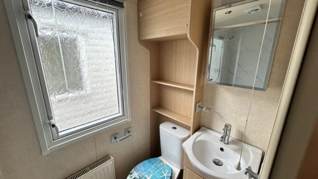 008 moselle bathroom