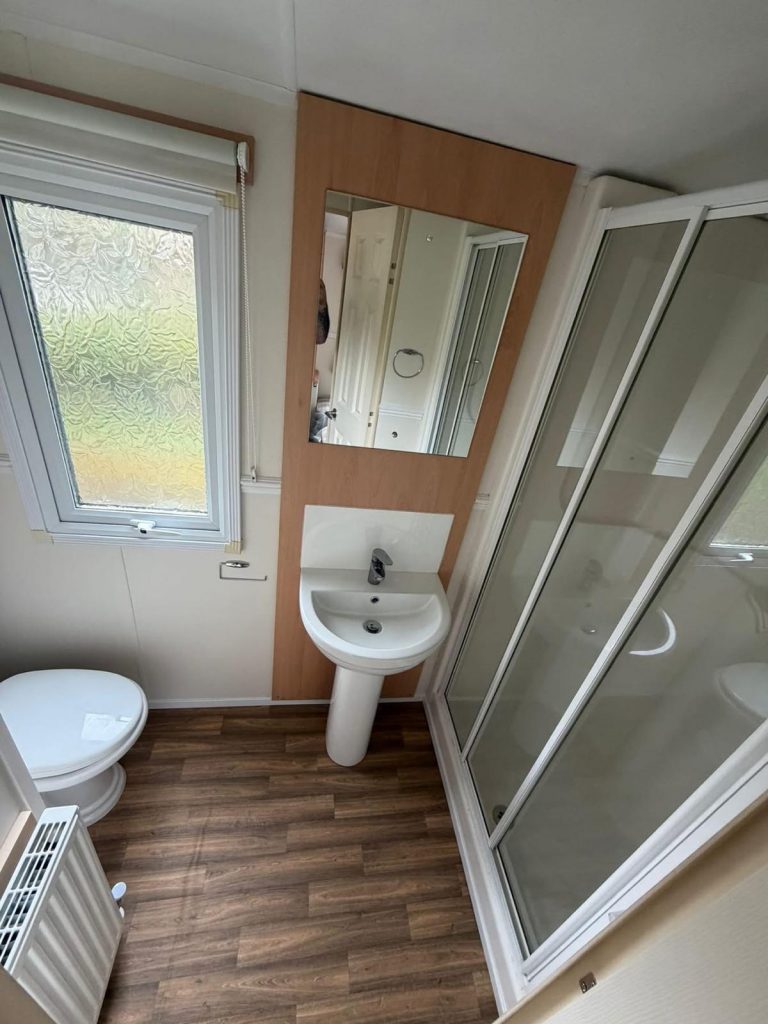 008 winchester bathroom