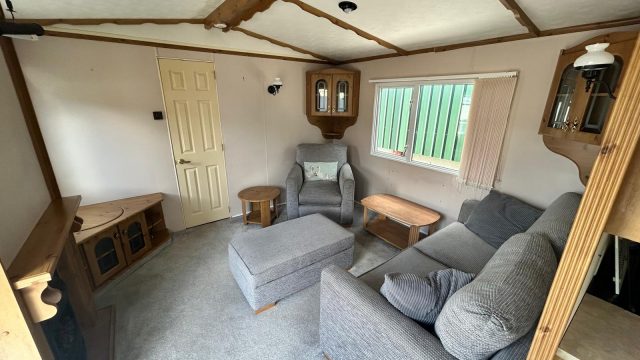 002 cottage lounge