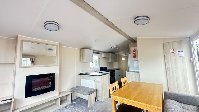 003 Moonstone 2bed lounge