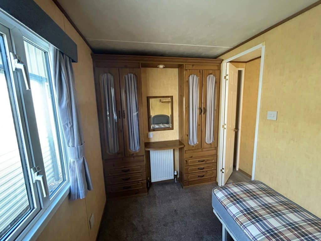 011 Chatsworth Twin