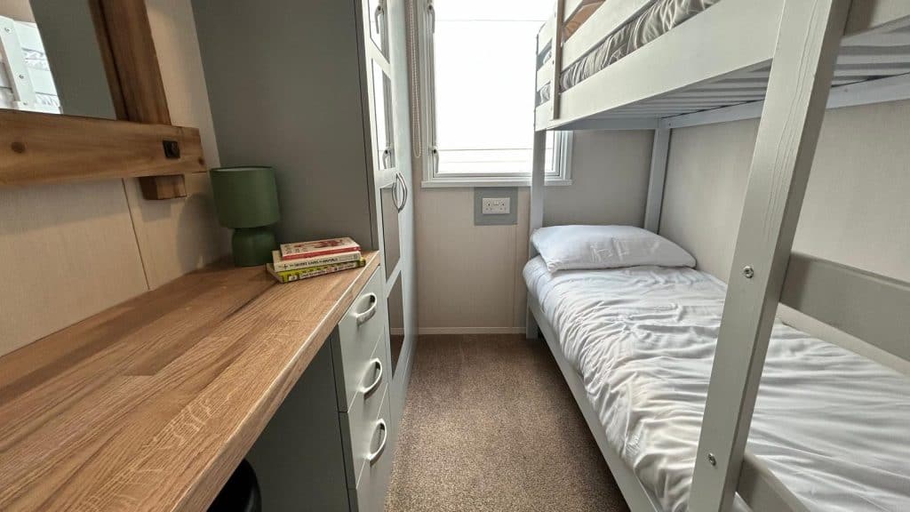 012 Bordeaux Exc bunks