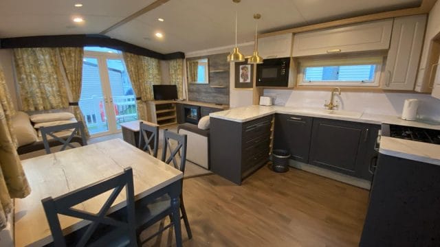 004 Provance