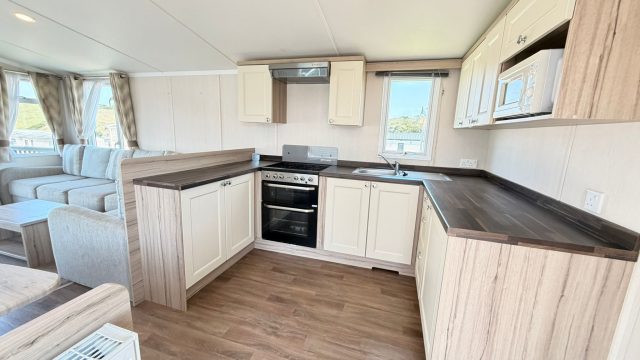 006 burgundy kitchen
