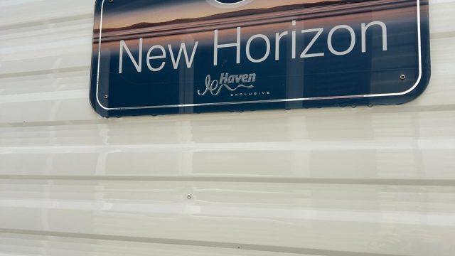 011 New Horizon 18