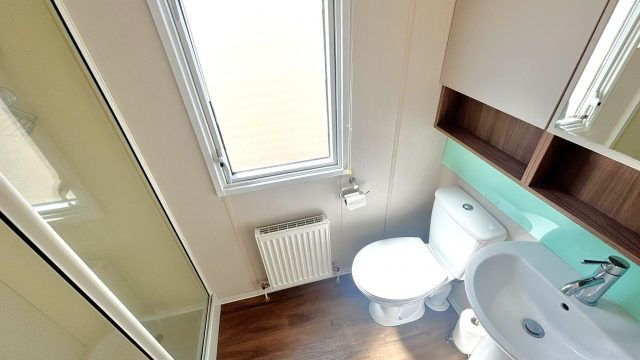 005 Swift Biarritz Shower and Toilet