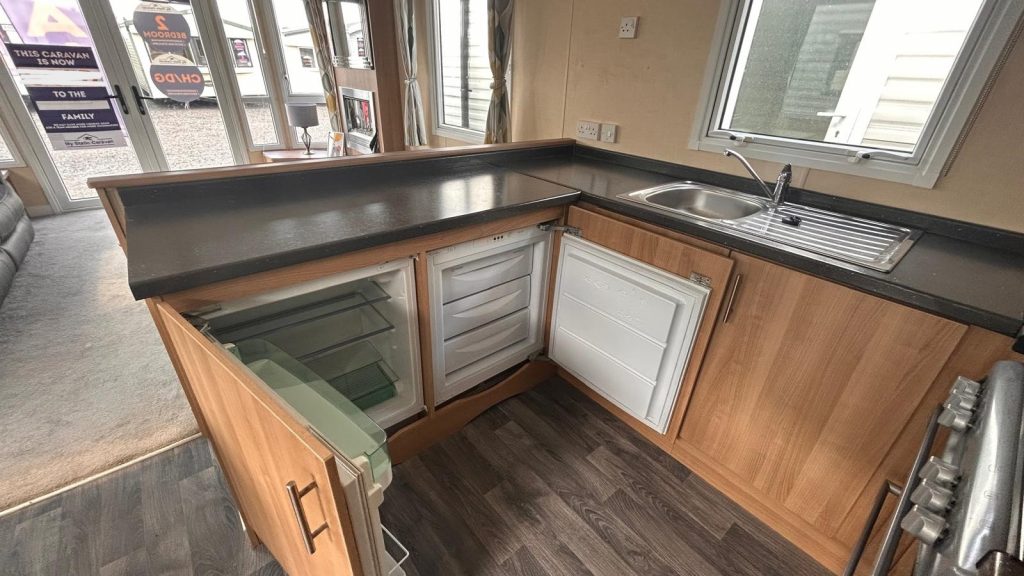 006 ABI Derwent Kitchen
