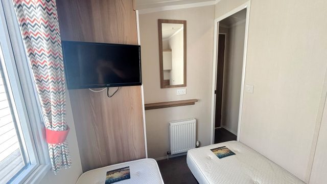 007 Swift Biarritz Twin Room