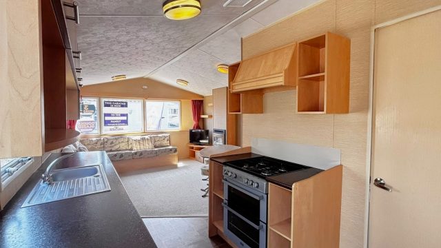 002 Willerby Salsa DG Entrance
