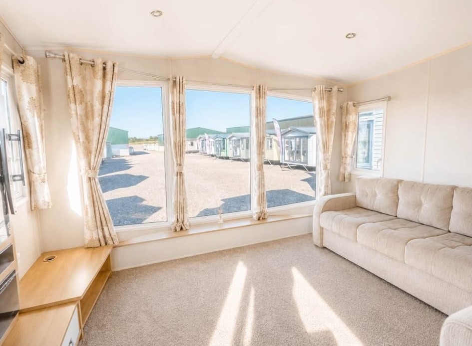 003 Willerby Sierra (Durdledoor) Living Room